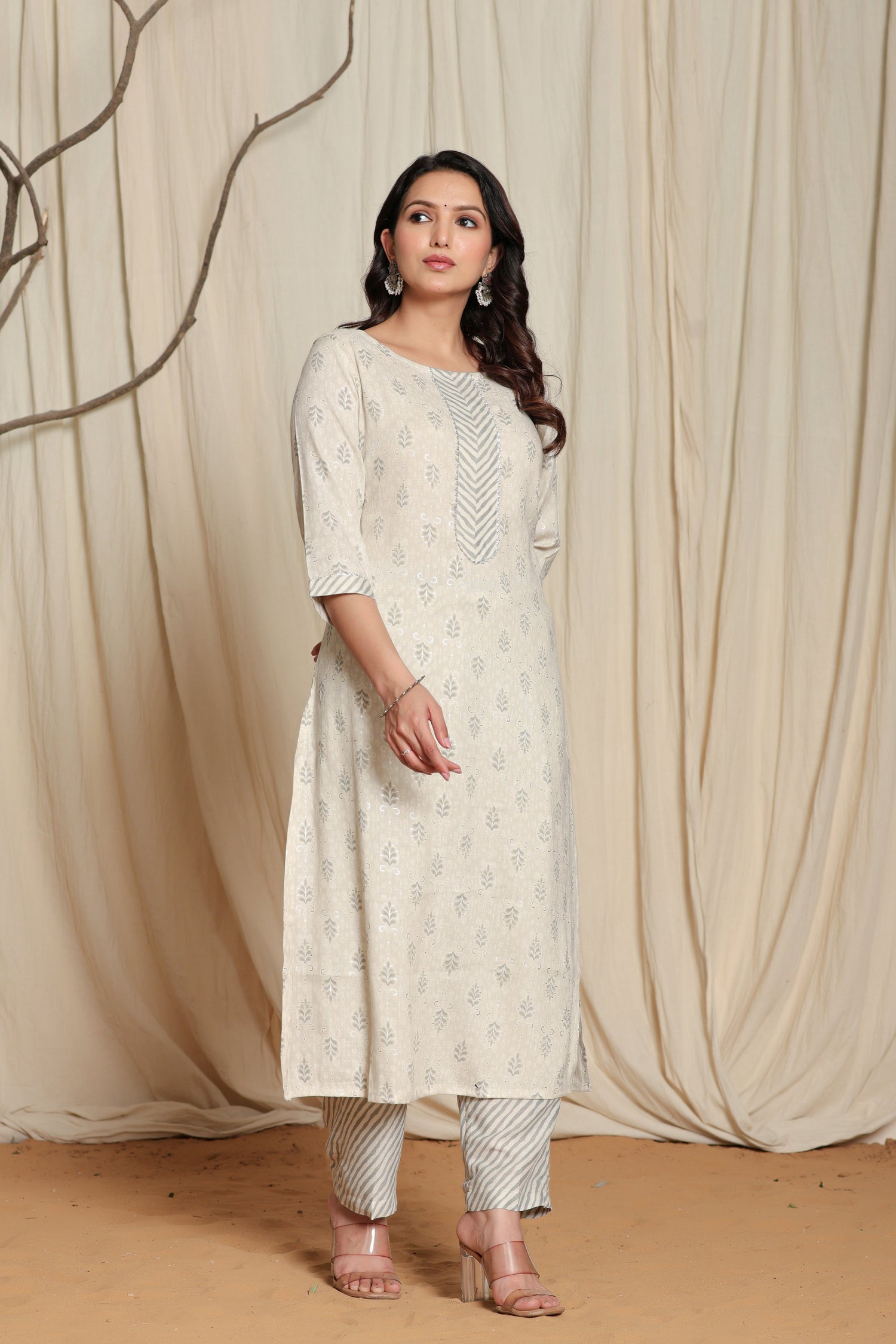 kurtas and kurtis for women by samhitas