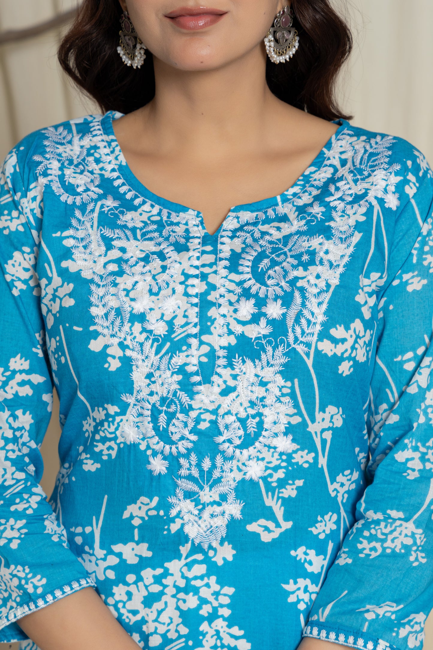 Sky Blue Color Kurta Set With White Abstract Print