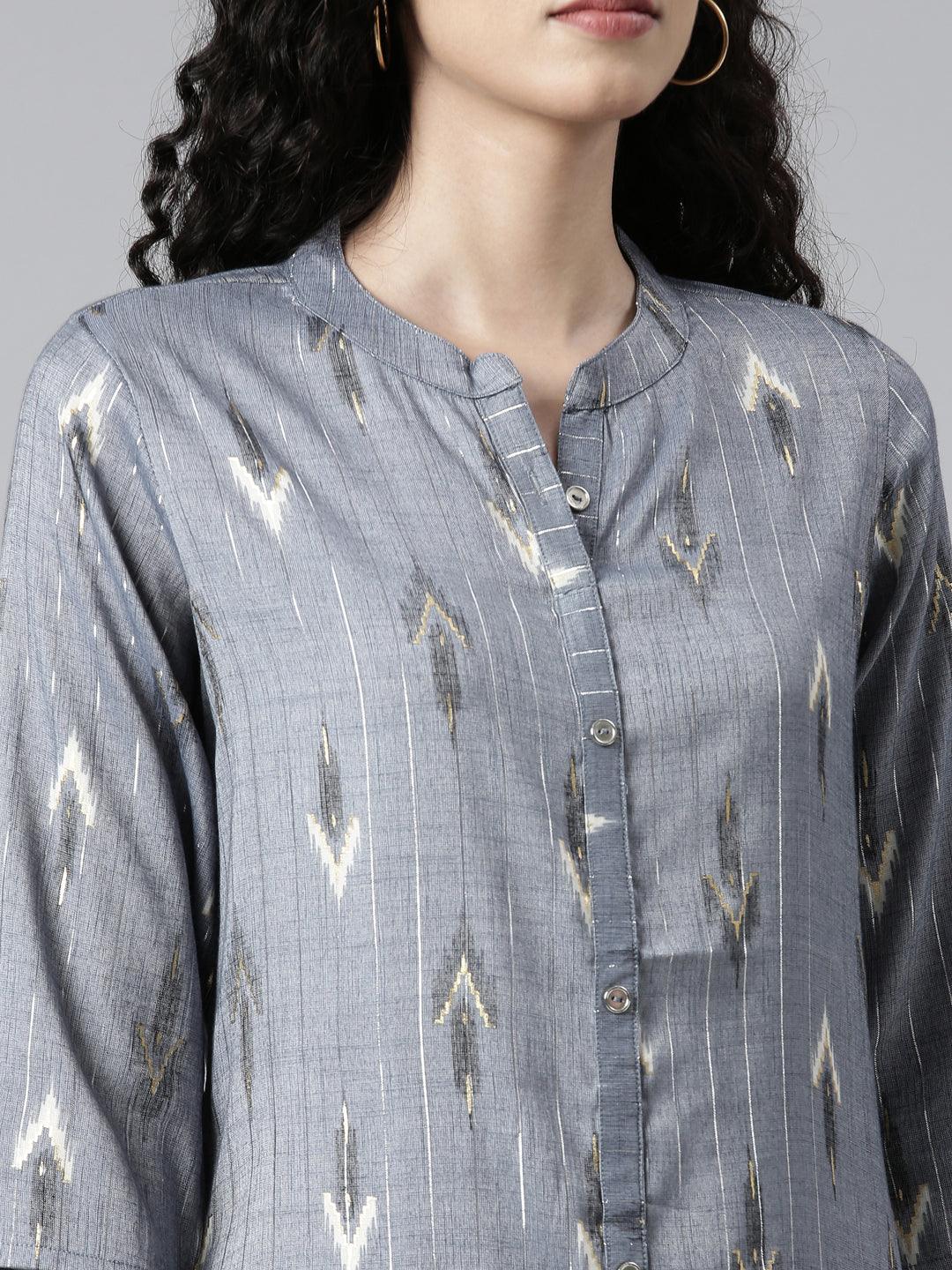 closeup image of samhitas Indigo floral printed Viscose Rayon Kurta for women