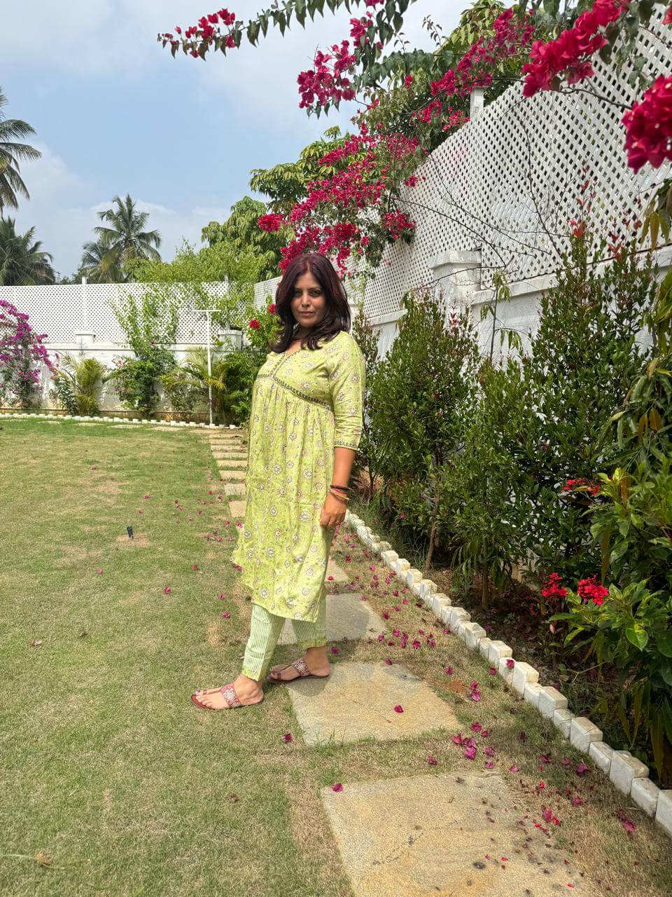 Pista Green Floral Print Kurta Set With Embroidery