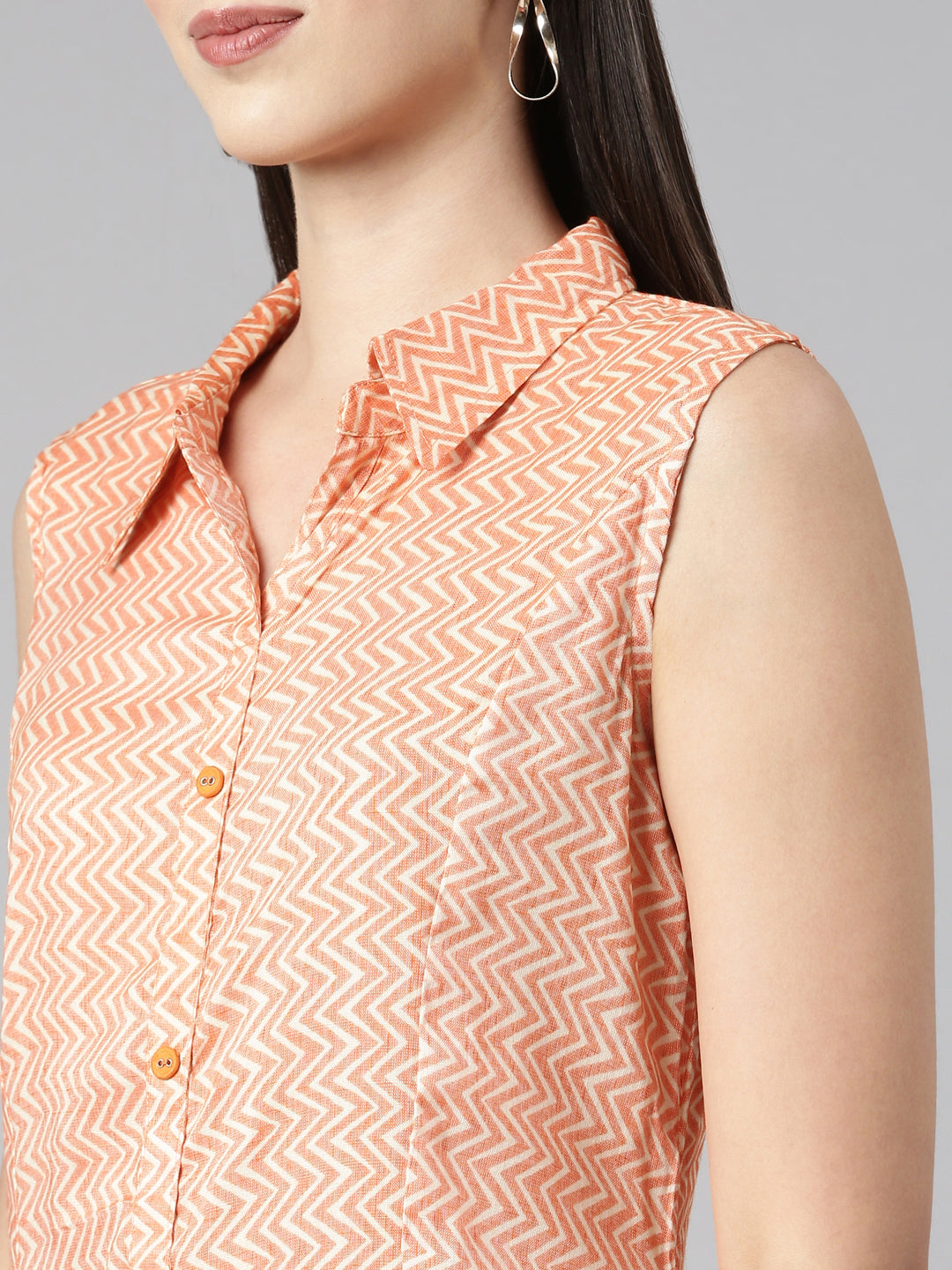 Orange Sleeveless Pastel Kurta With Long Pointed Collar