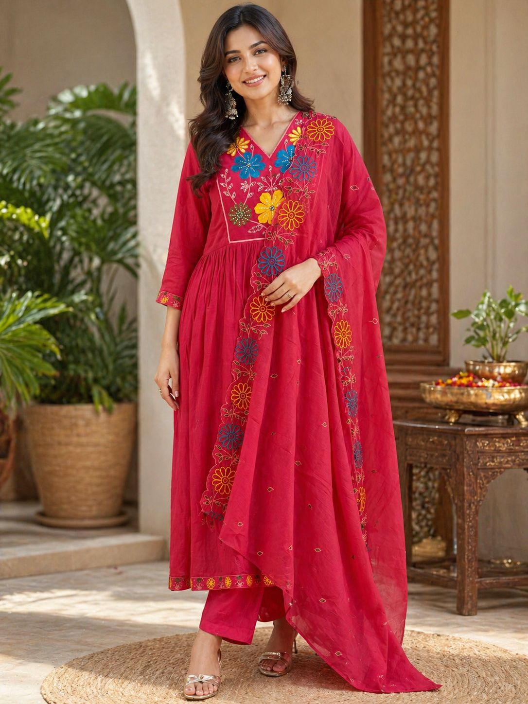 Buy Women Kurta Sets & Suit Sets Online | Samhitas