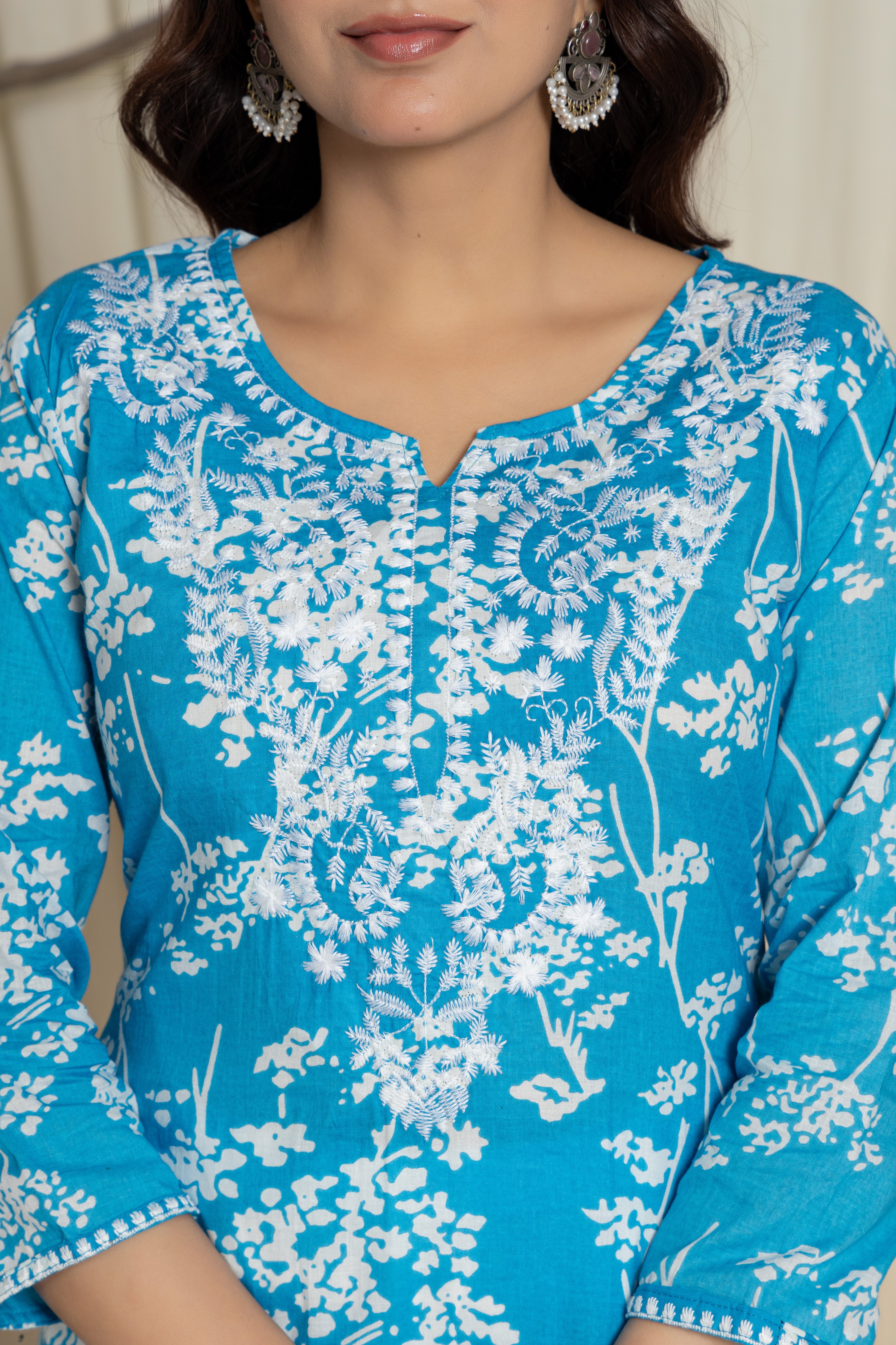 Sky Blue Color Kurta Set With White Abstract Print