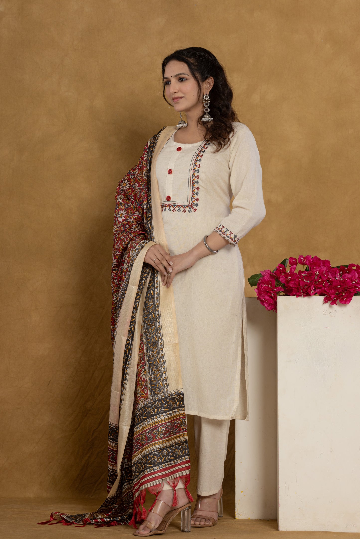 Off-White Kurti Set with Floral Embroidery, Pants & Printed Dupatta