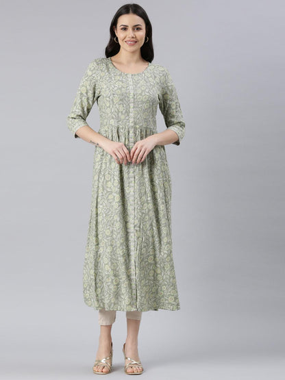 Women's Green Printed Viscose Rayon Straight Kurta from samhitas apparel