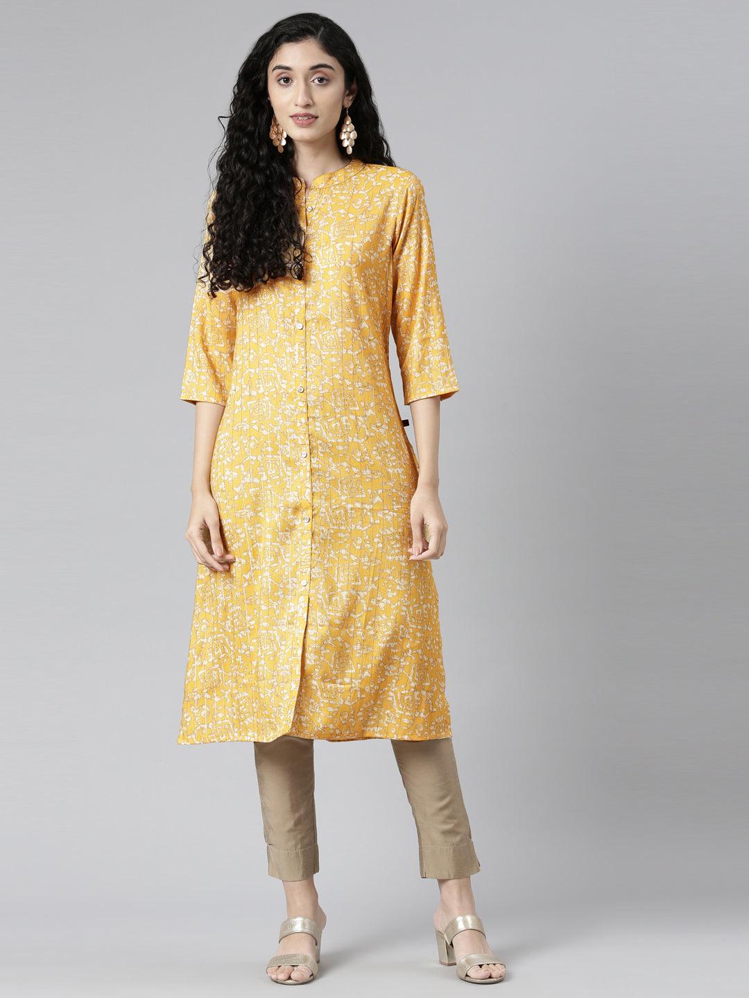 Yellow Geometric Print Straight Kurtas for women from samhitas