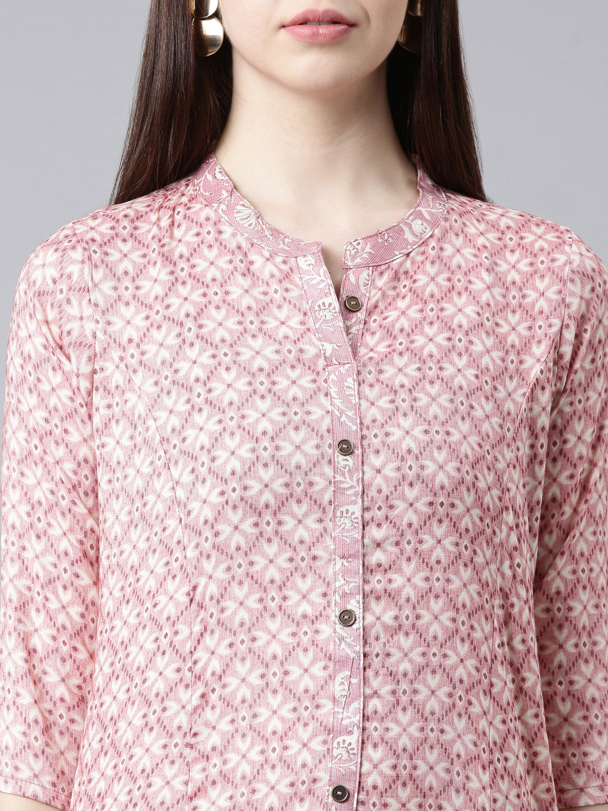 Mandarin Collar geometric printed Kurta (Pastel Maroon) from samhitas