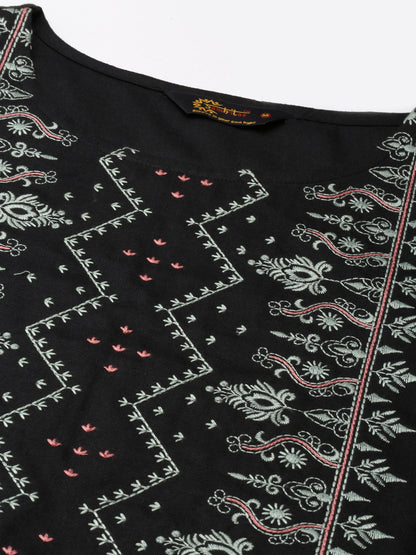 Embroidered Cotton Blend Straight full black Kurta for women