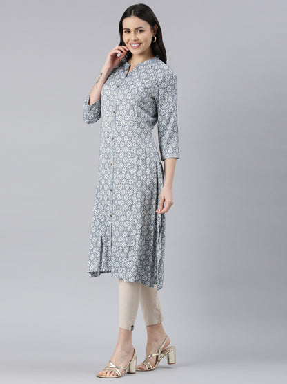 Geometric Viscose Rayon Kurta for Women styled in a casual setting