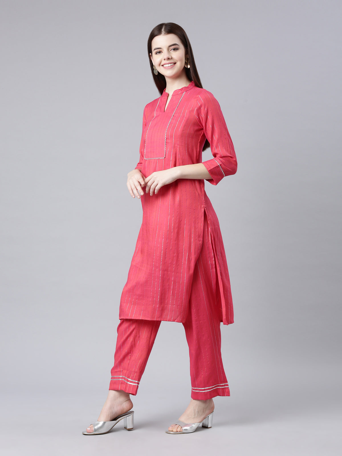 Women's Pink Lurex Rayon Kurta Set from samhitas apparel