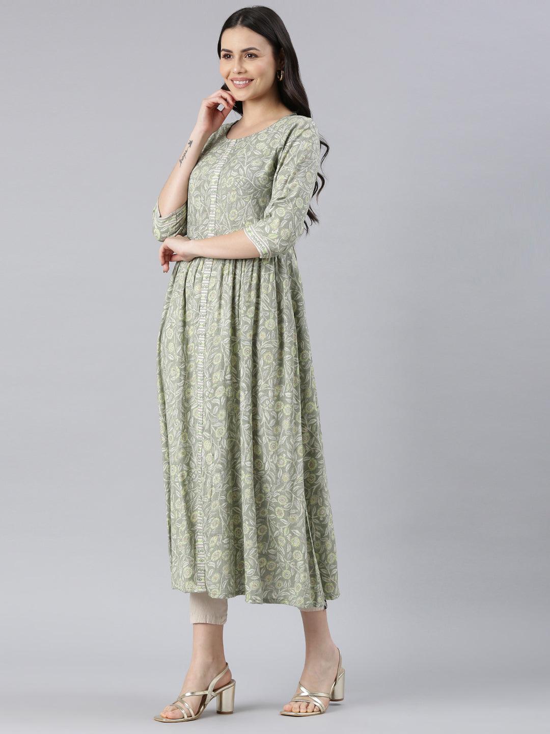 Women's Green Printed Viscose Rayon Straight Kurta from samhitas apparel