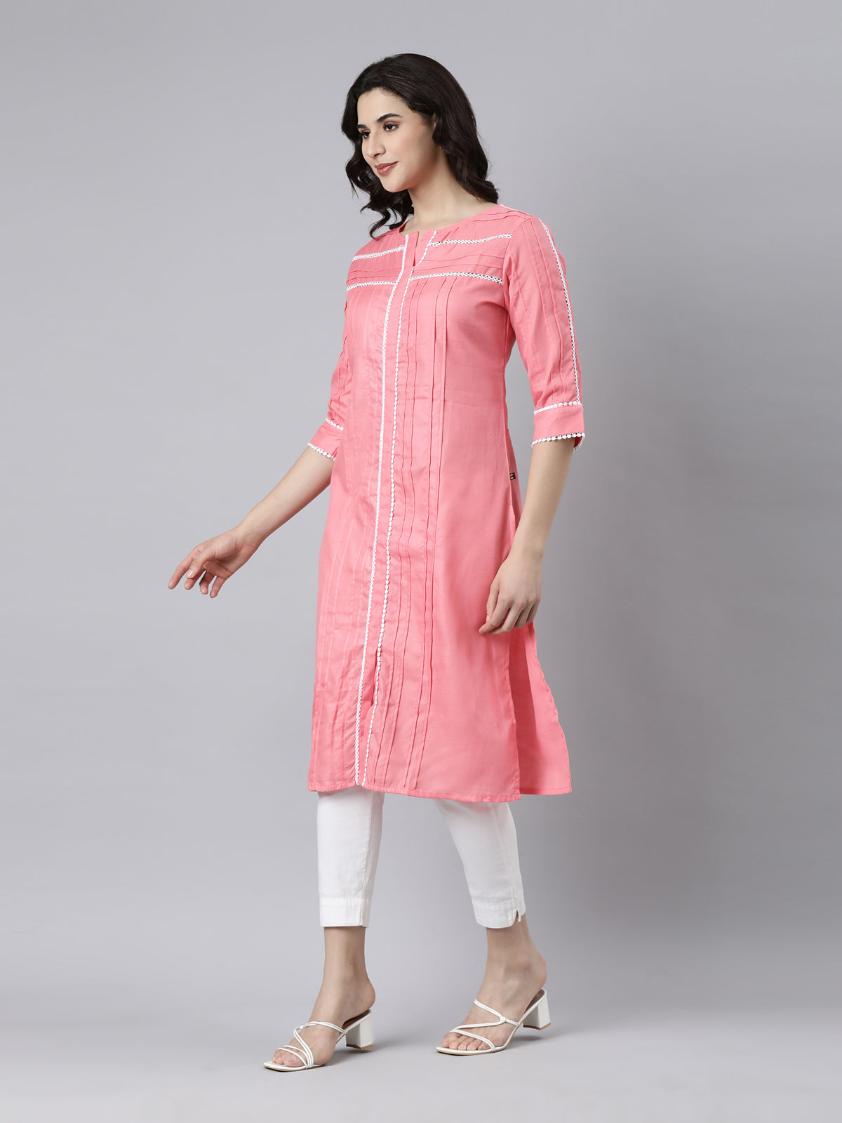 Women's Breathable Pink Cotton Kurta from samhitas apparel