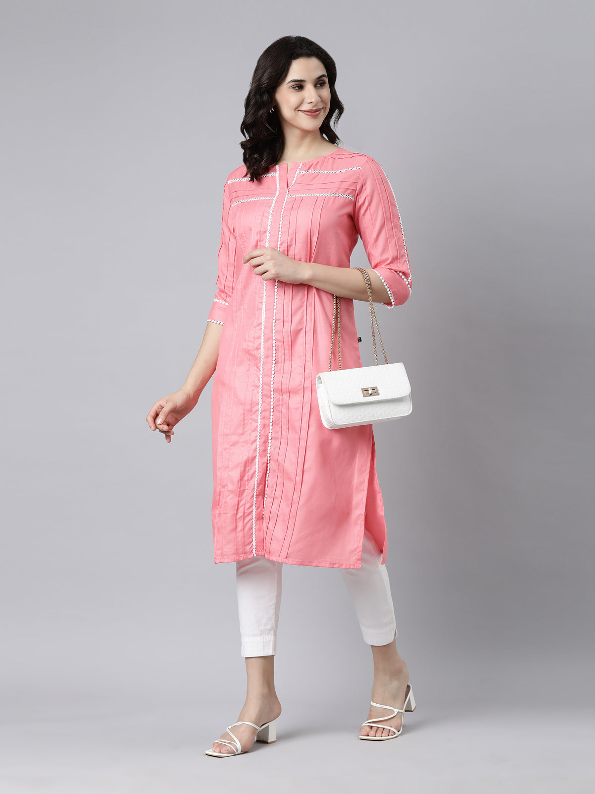 Women's Breathable Pink Cotton Kurta from samhitas apparel