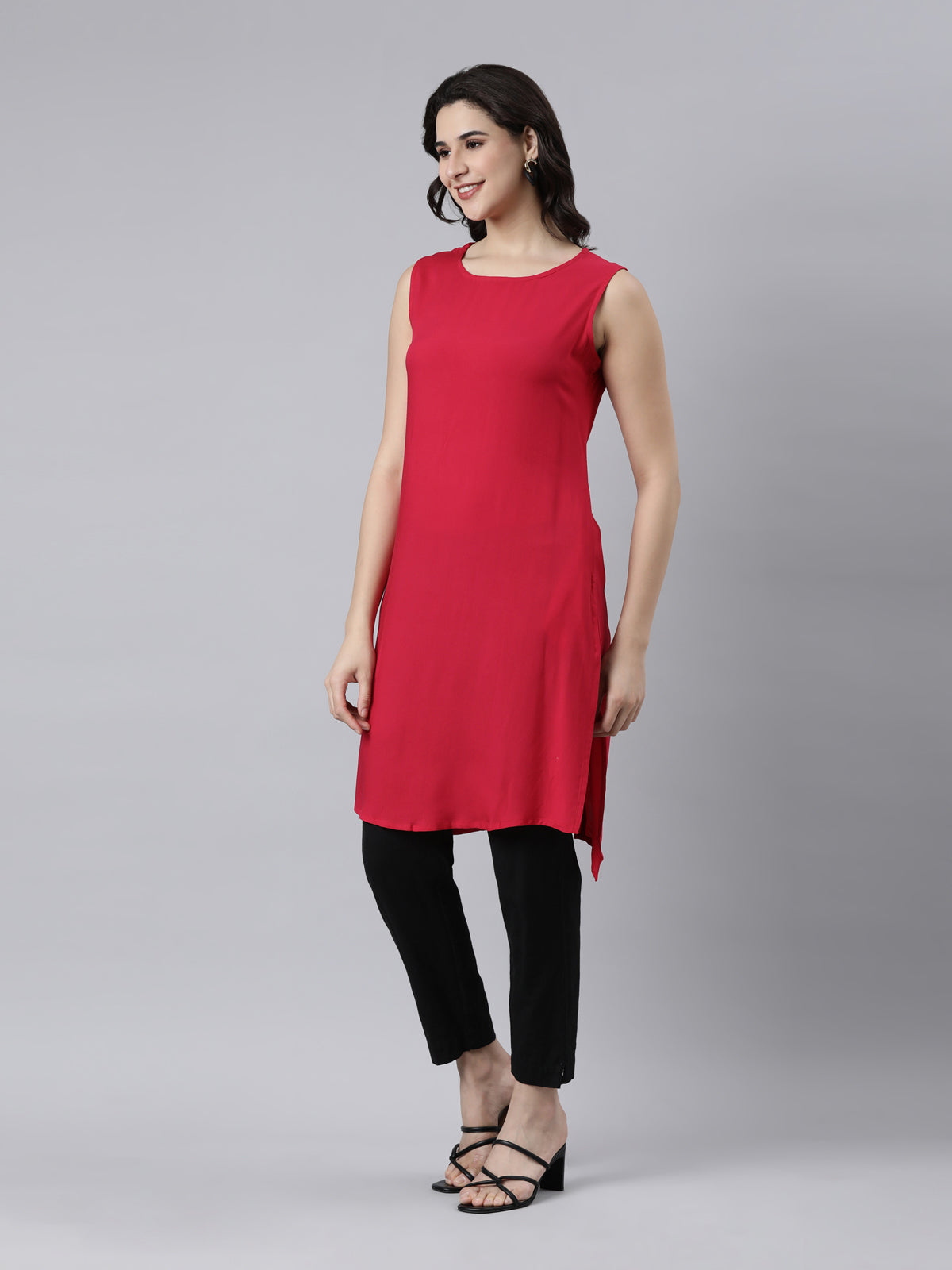 Women's Pink Cotton Sleeveless Kurtas from samhitas apparel