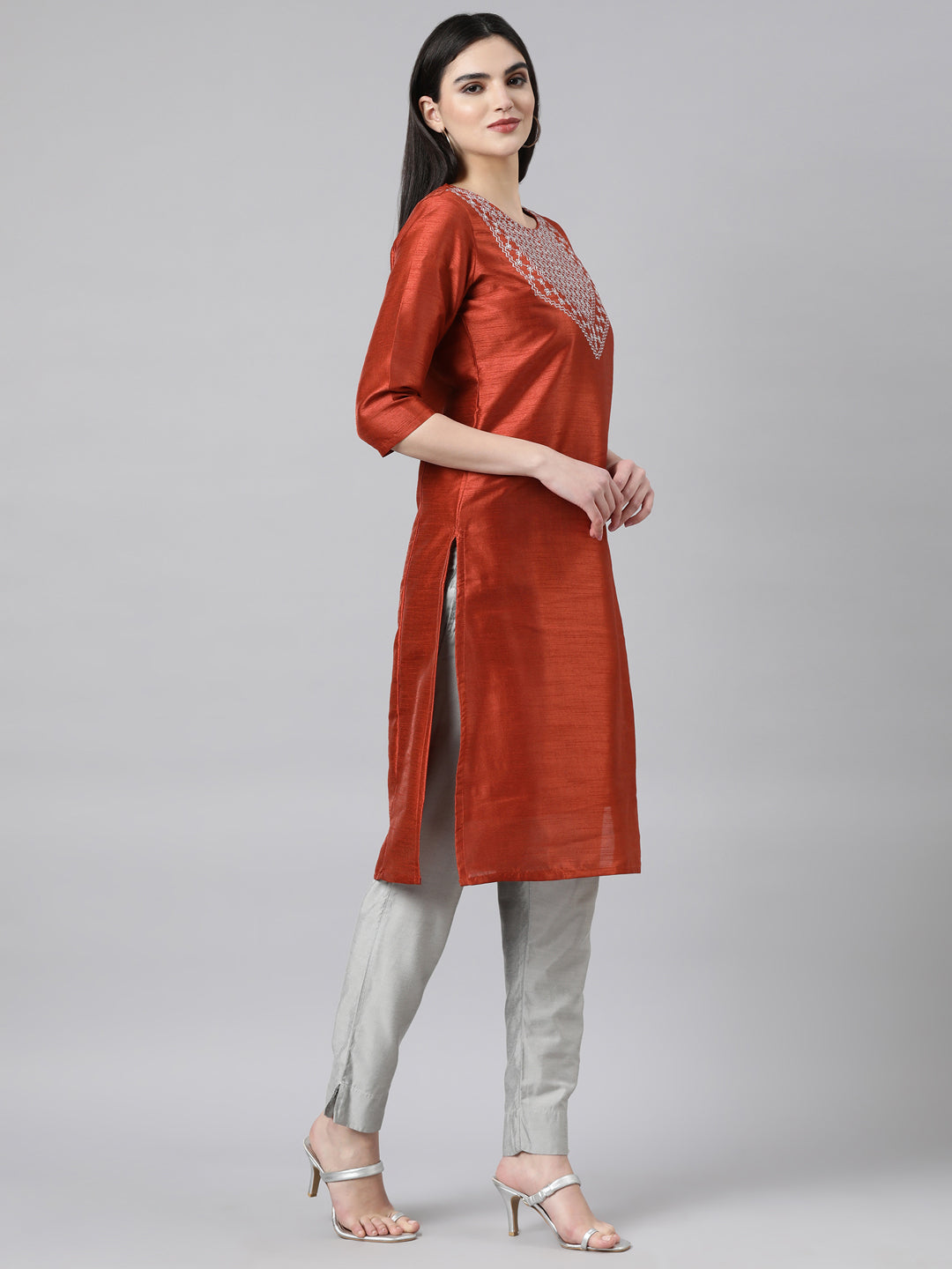 SILK EMBROIDERY KURTA - Samhitas