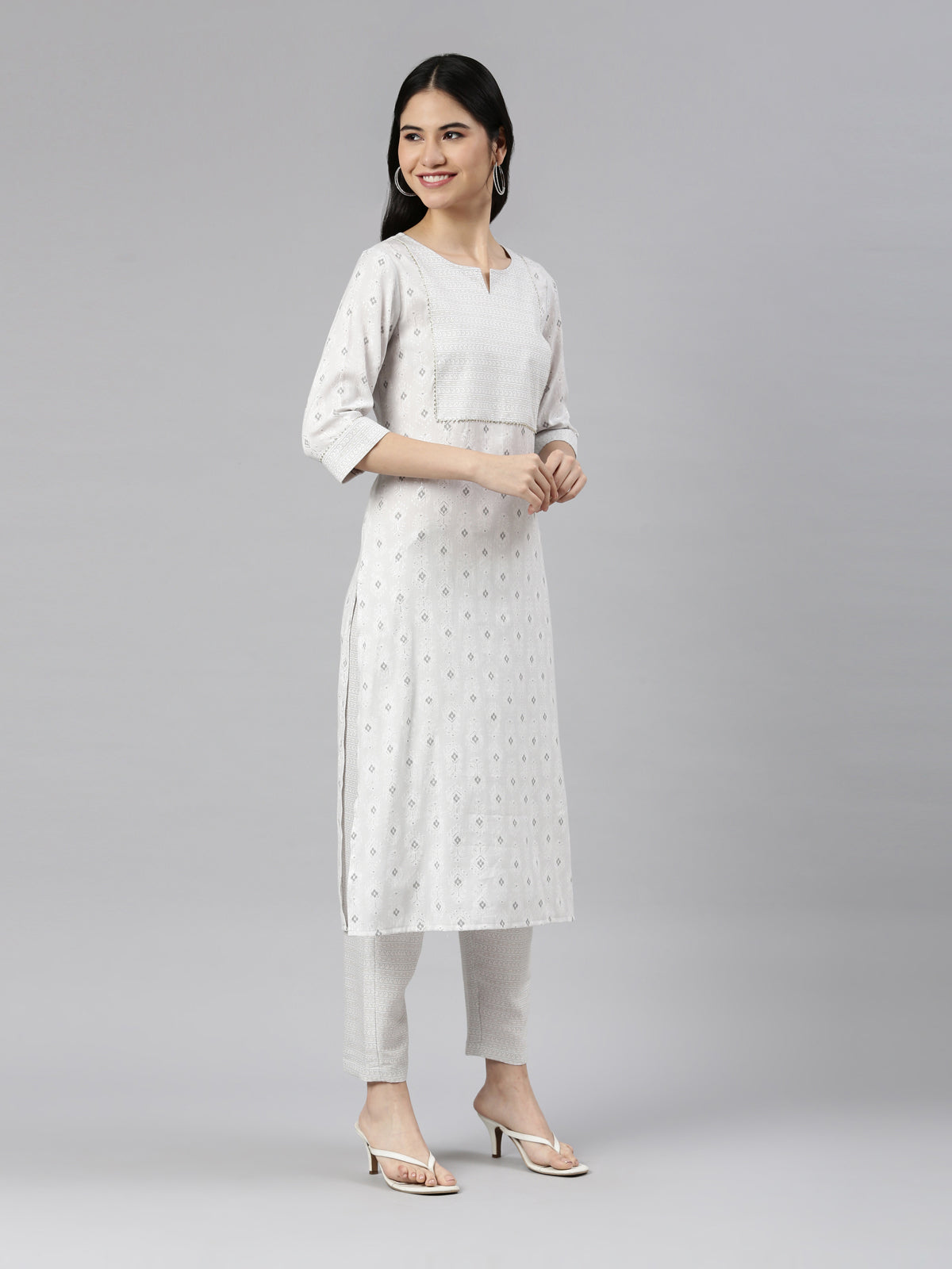 Women Printed Straight Kurta - Samhitas