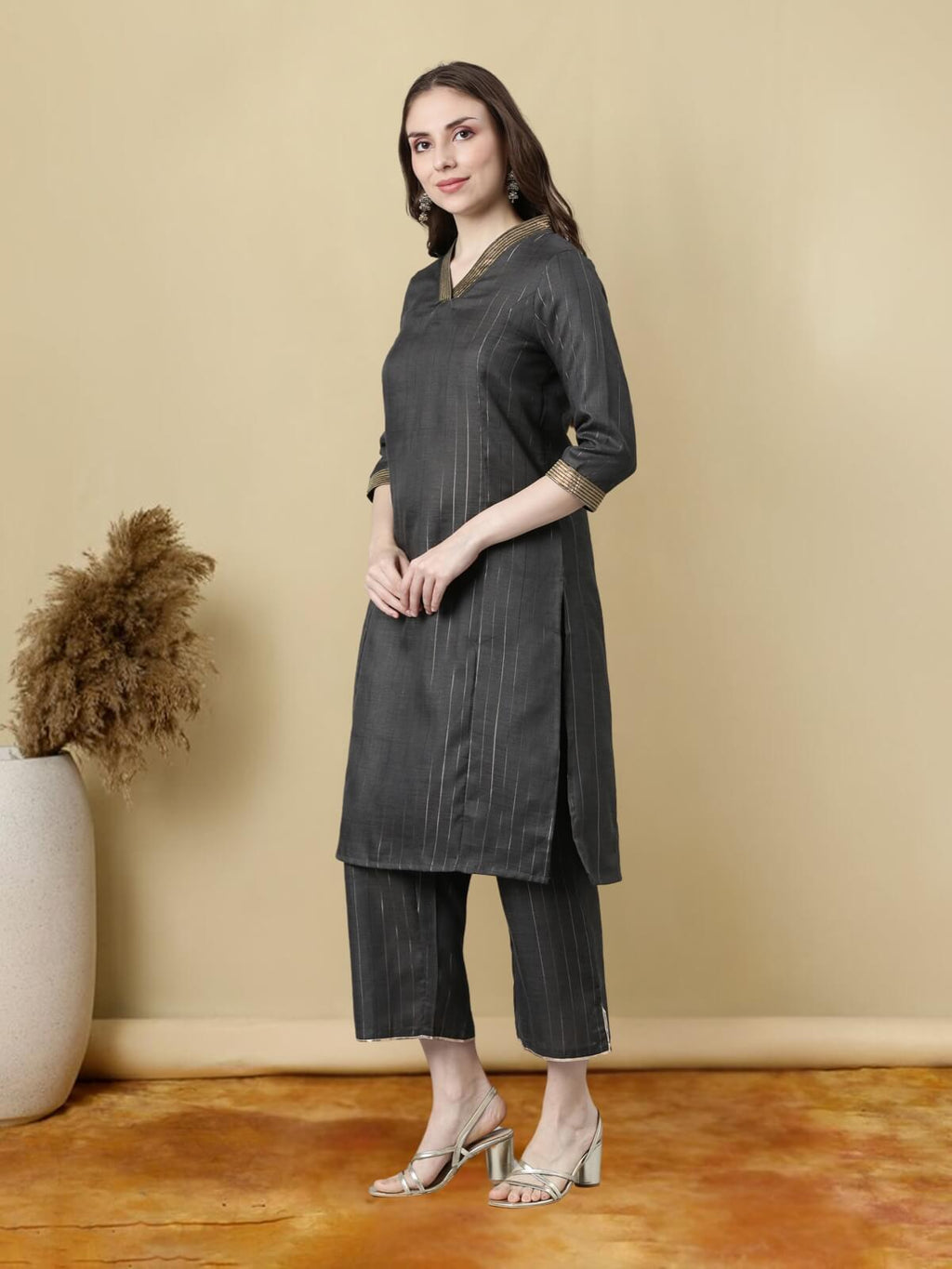 Black Lurex Straight Cotton Kurtis With Pants