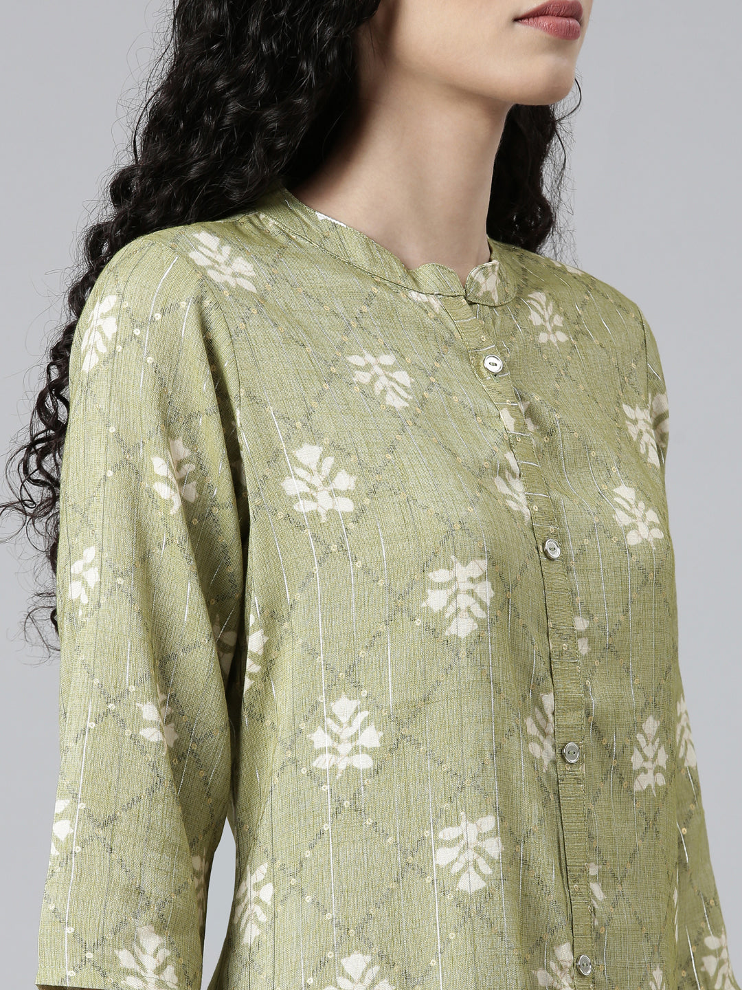 Buy Geometric Viscose Rayon Kurta for Women from samhitas