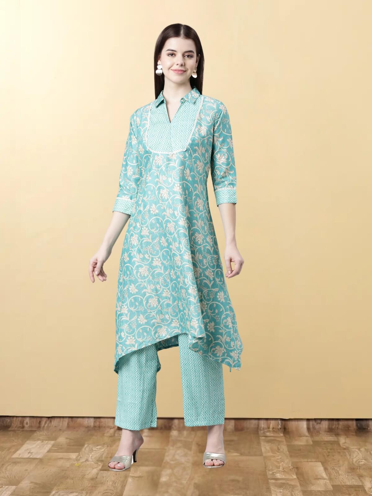 Light Sea Green Viscose Rayon Kurta Sets For Women