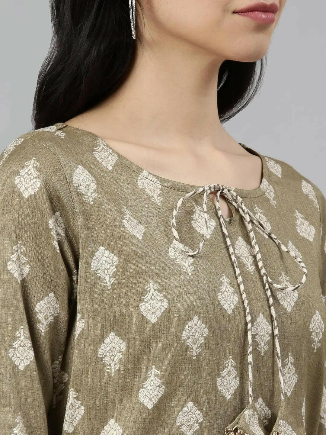 Women's Olive Floral Print Straight Kurta Set from samhitas apparel