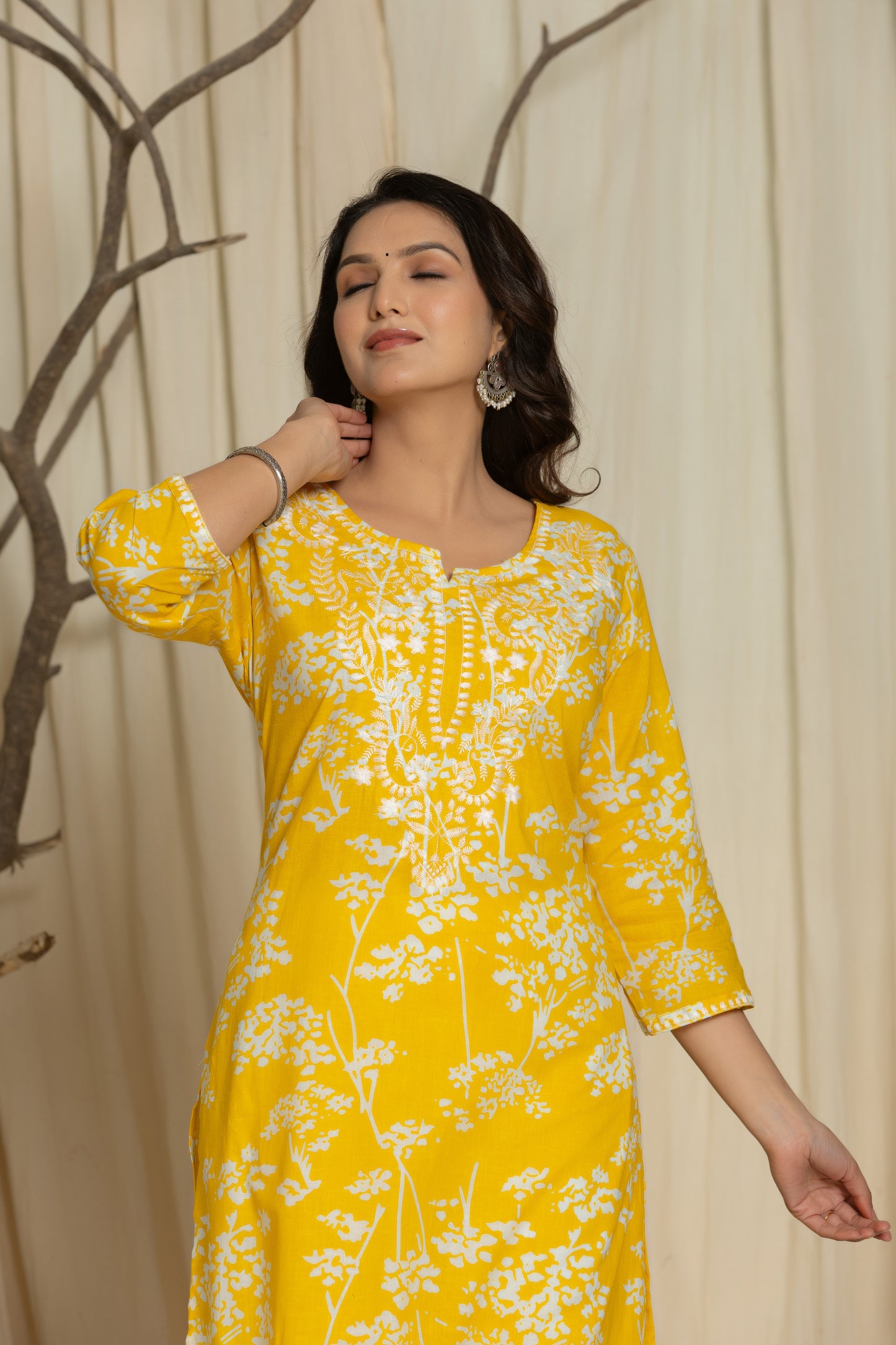 Yellow Color Kurta Set With White Abstract Print