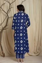 Beautiful Prosin Print Suit Set with Lace At Neck