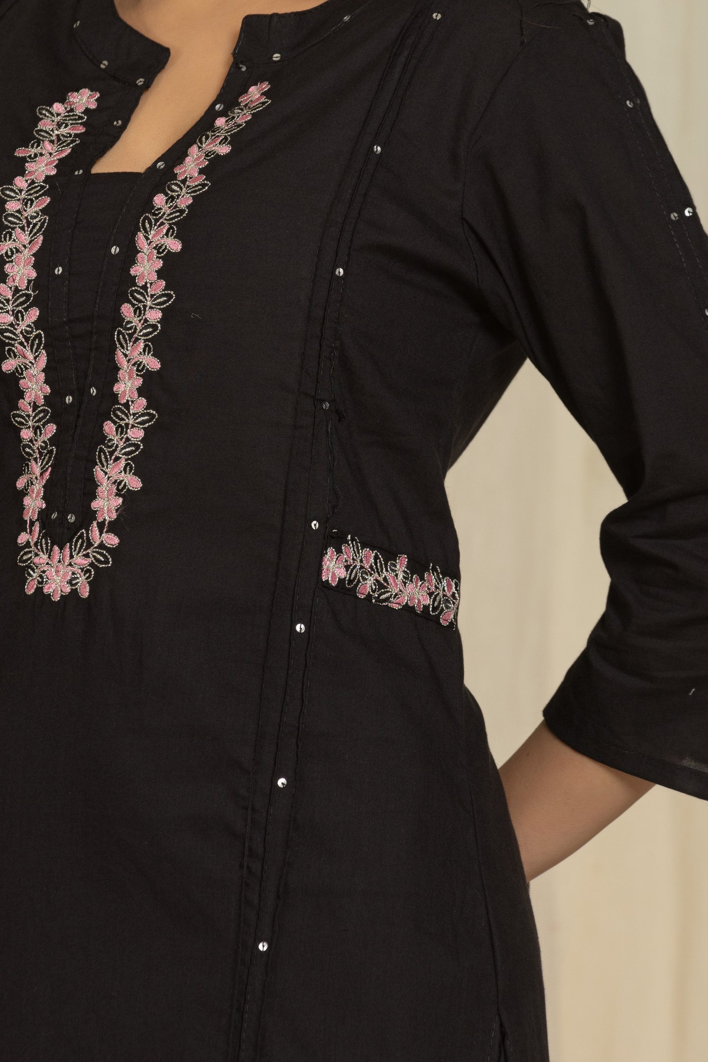 Black Color Kurta Set With Silver And Pink Floral Embroidery At Neck Line