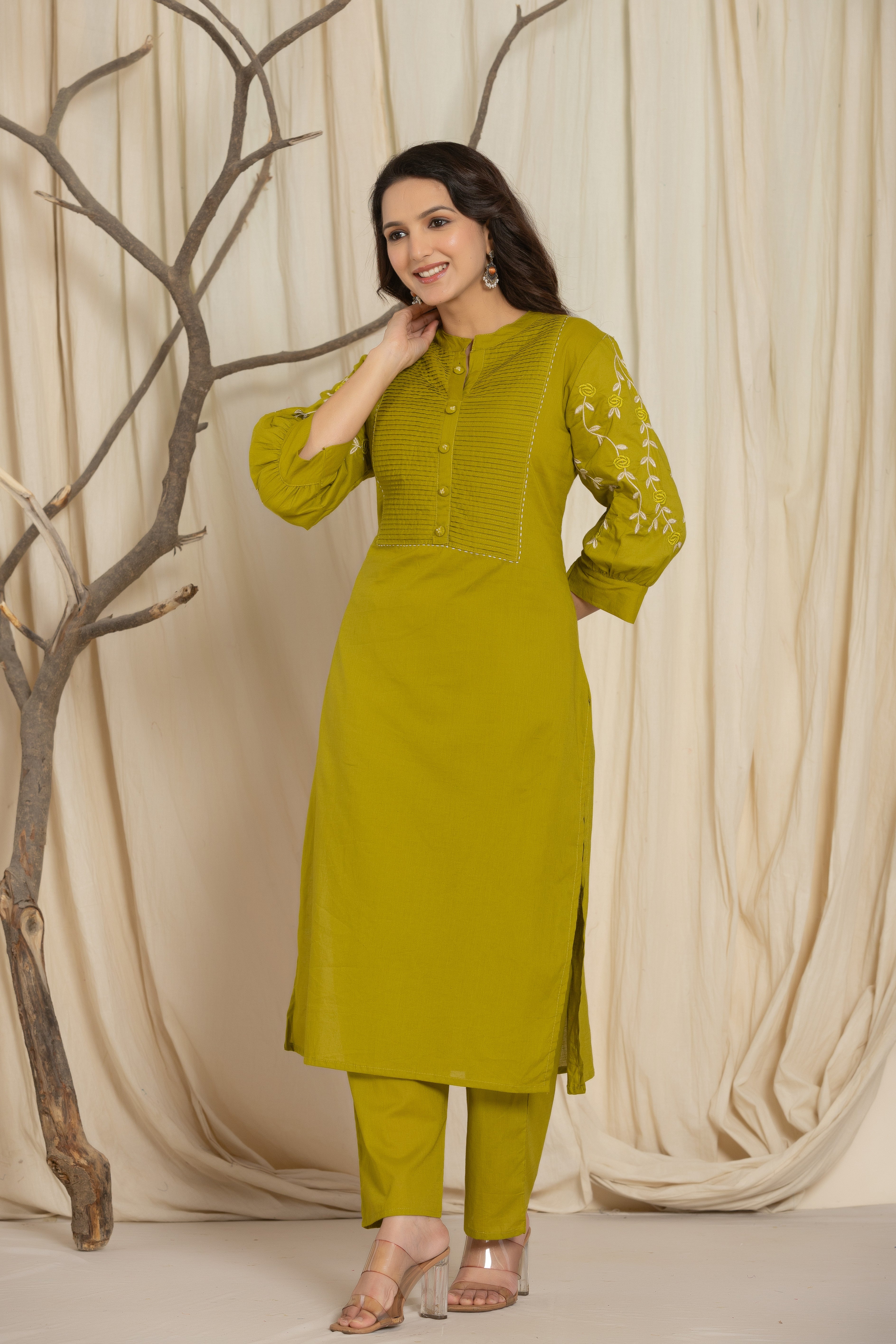 Green Cotton kurti Set with Embroidery & Pintex Detailing