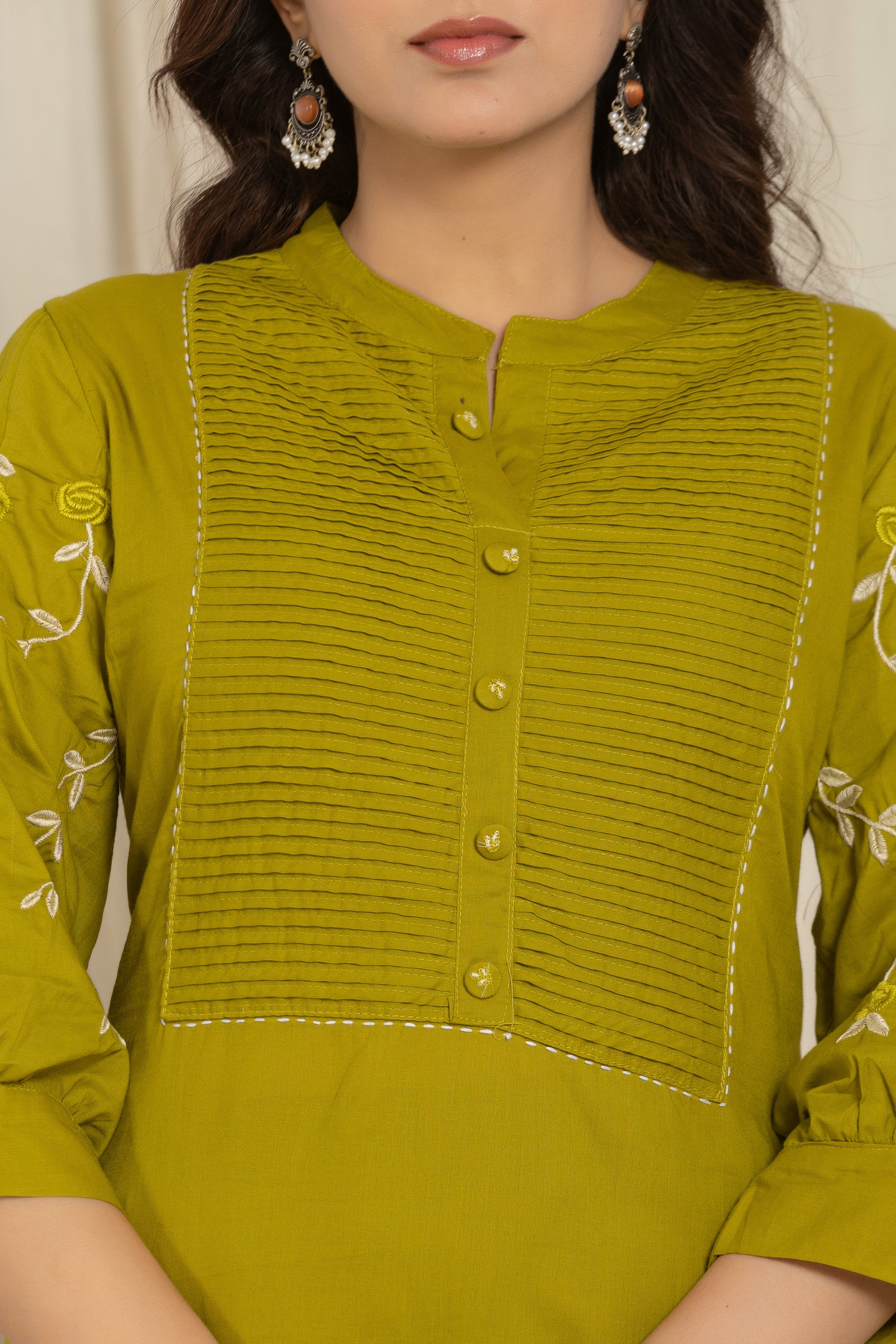 Green Cotton kurti Set with Embroidery & Pintex Detailing