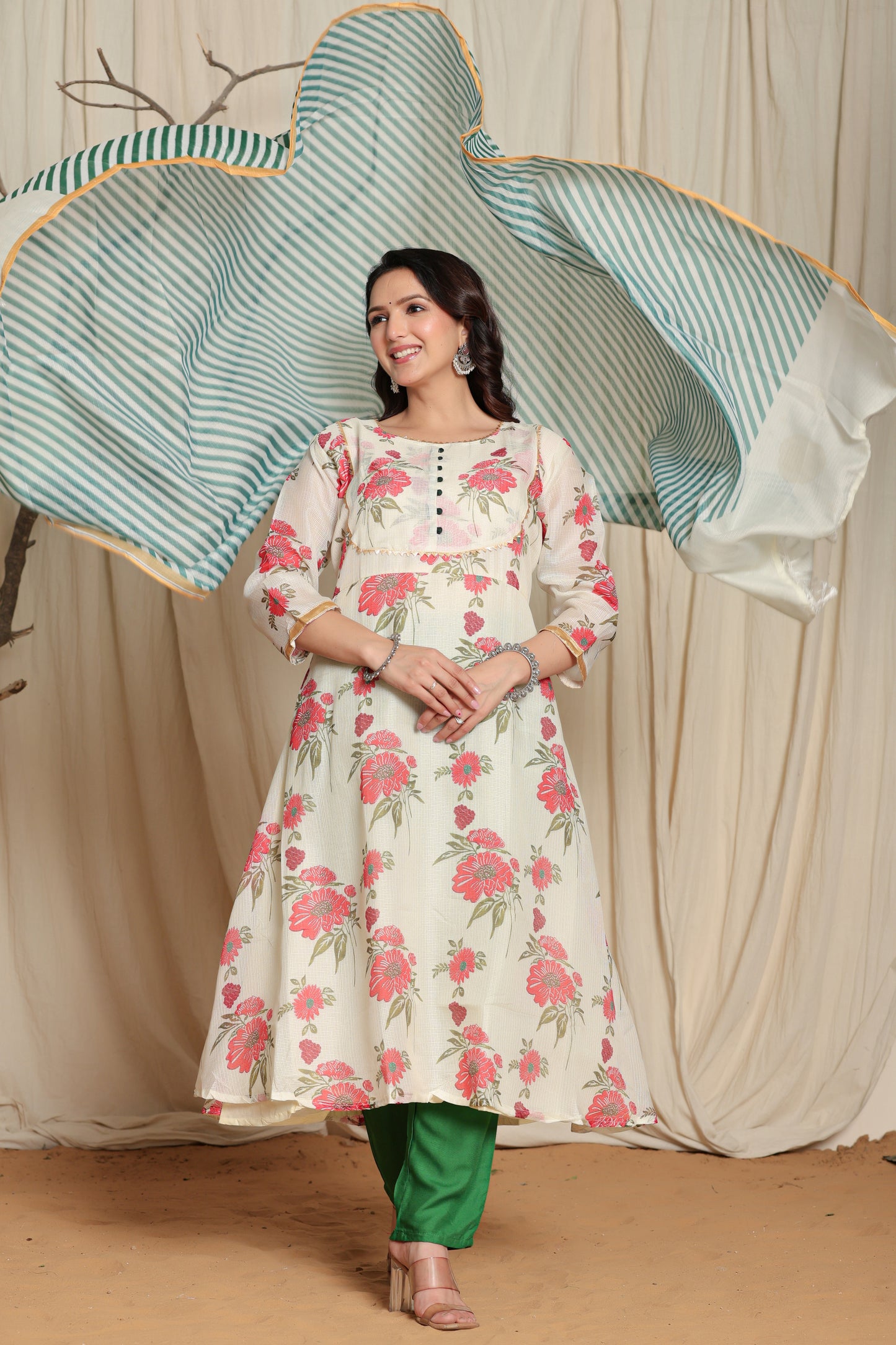 Off-White Color Kurti Set With Red Color Floral Print