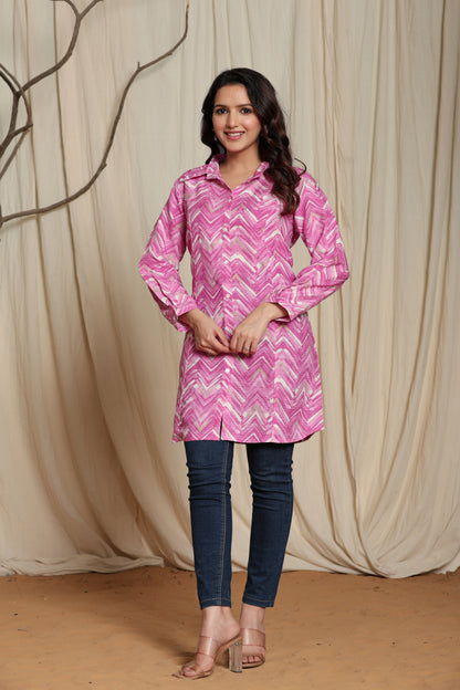 Abstract Lavender Printed Short Kurti with Shirt Collar and Statement Button Detailing