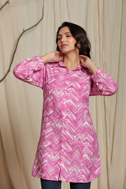 Abstract Lavender Printed Short Kurti with Shirt Collar and Statement Button Detailing