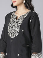 Black Floral Embroidered Kurta Set with Silver Threadwork and Organza Dupatta