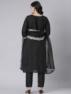 Black Floral Embroidered Kurta Set with Silver Threadwork and Organza Dupatta