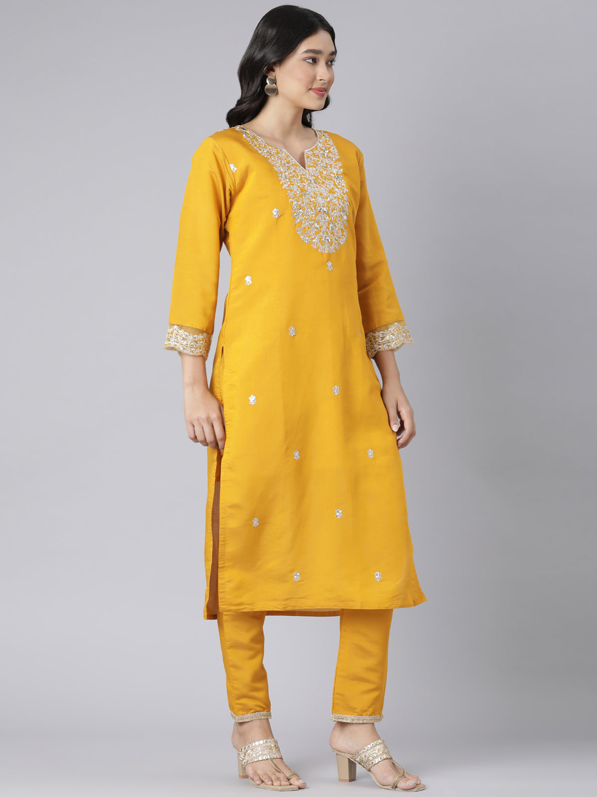 Yellow Floral Embroidered Kurta Set with Silver Threadwork and Organza Dupatta