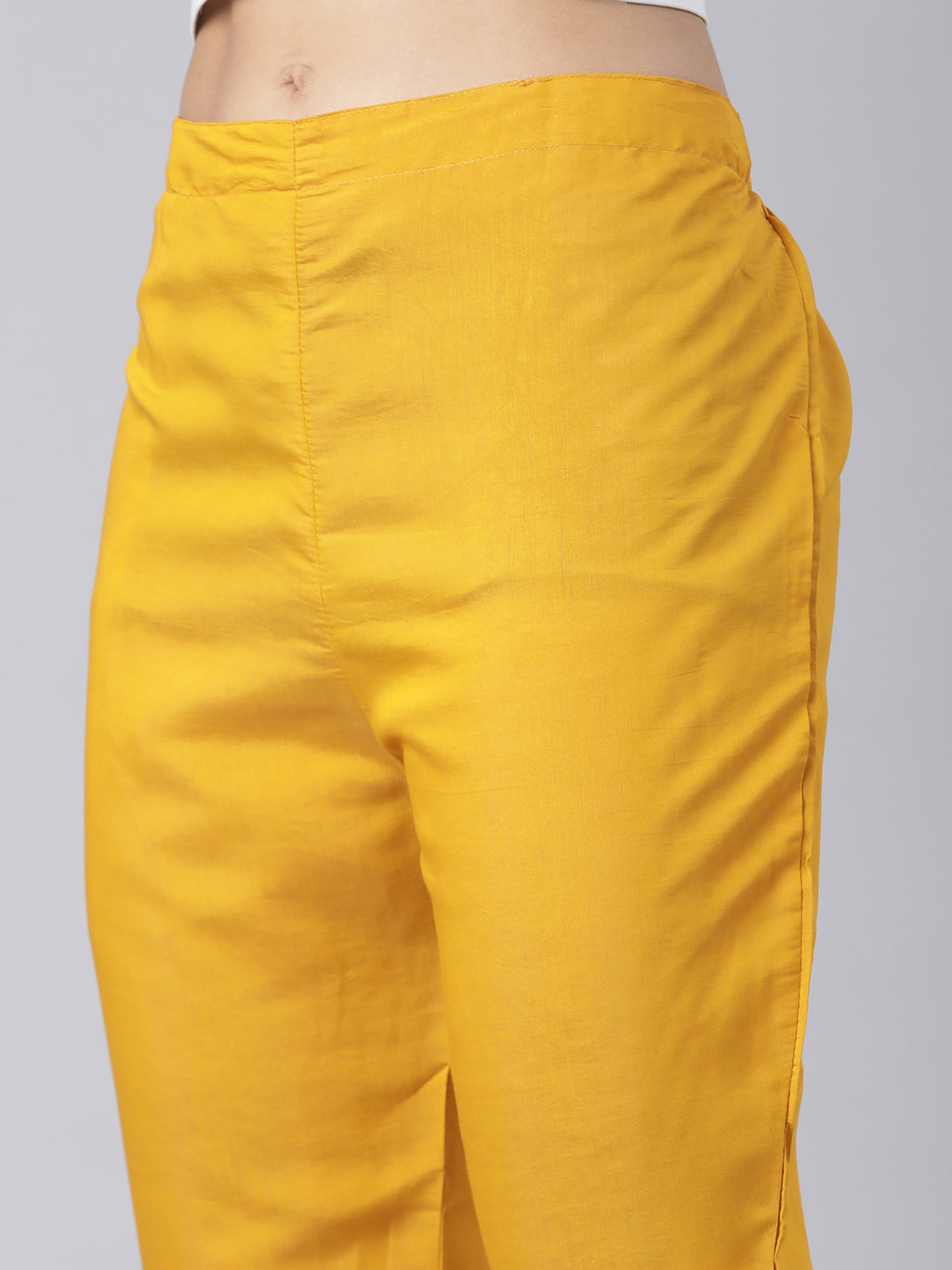 Yellow Floral Embroidered Kurta Set with Silver Threadwork and Organza Dupatta