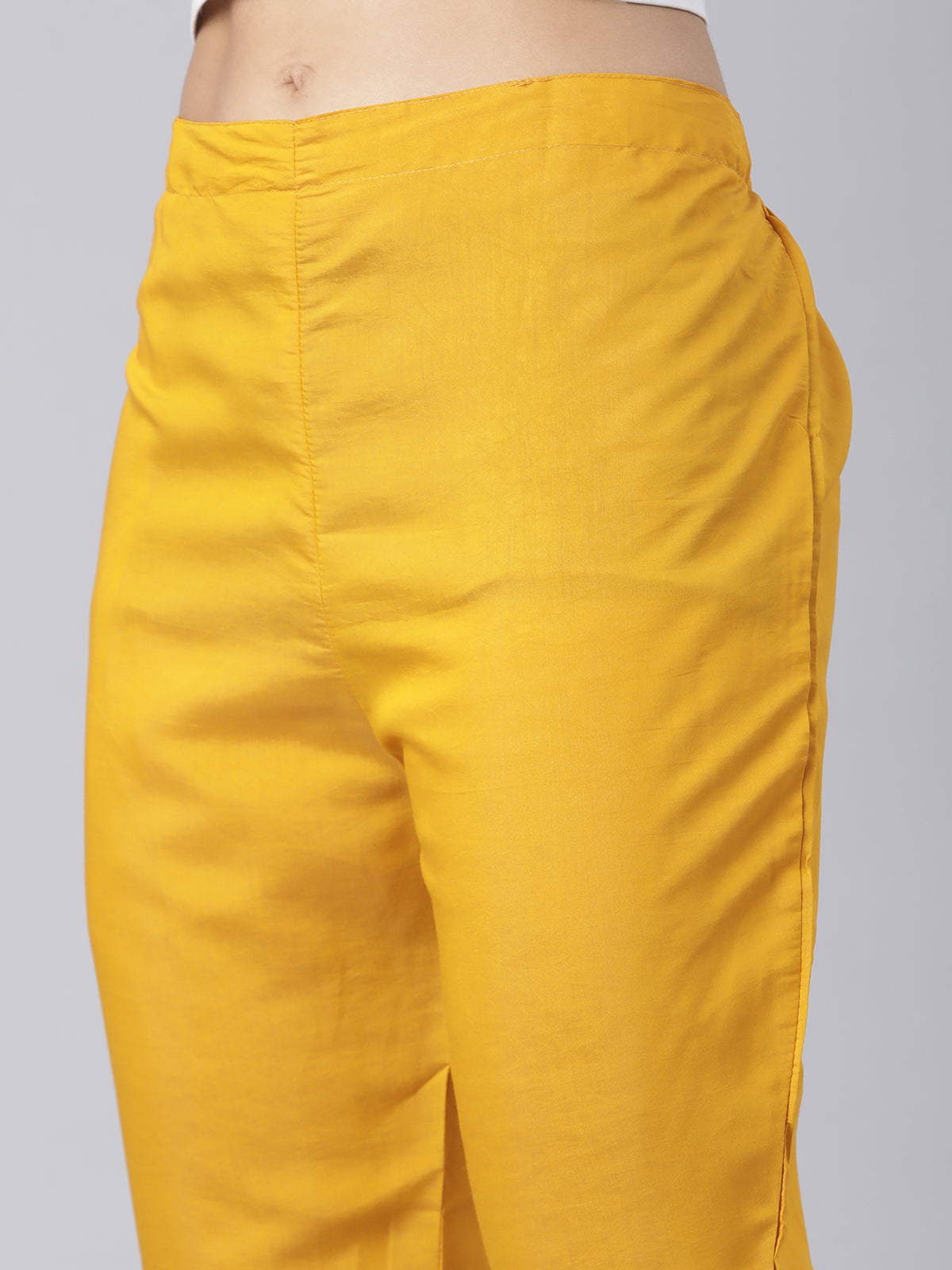 Yellow Floral Embroidered Kurta Set with Silver Threadwork and Organza Dupatta