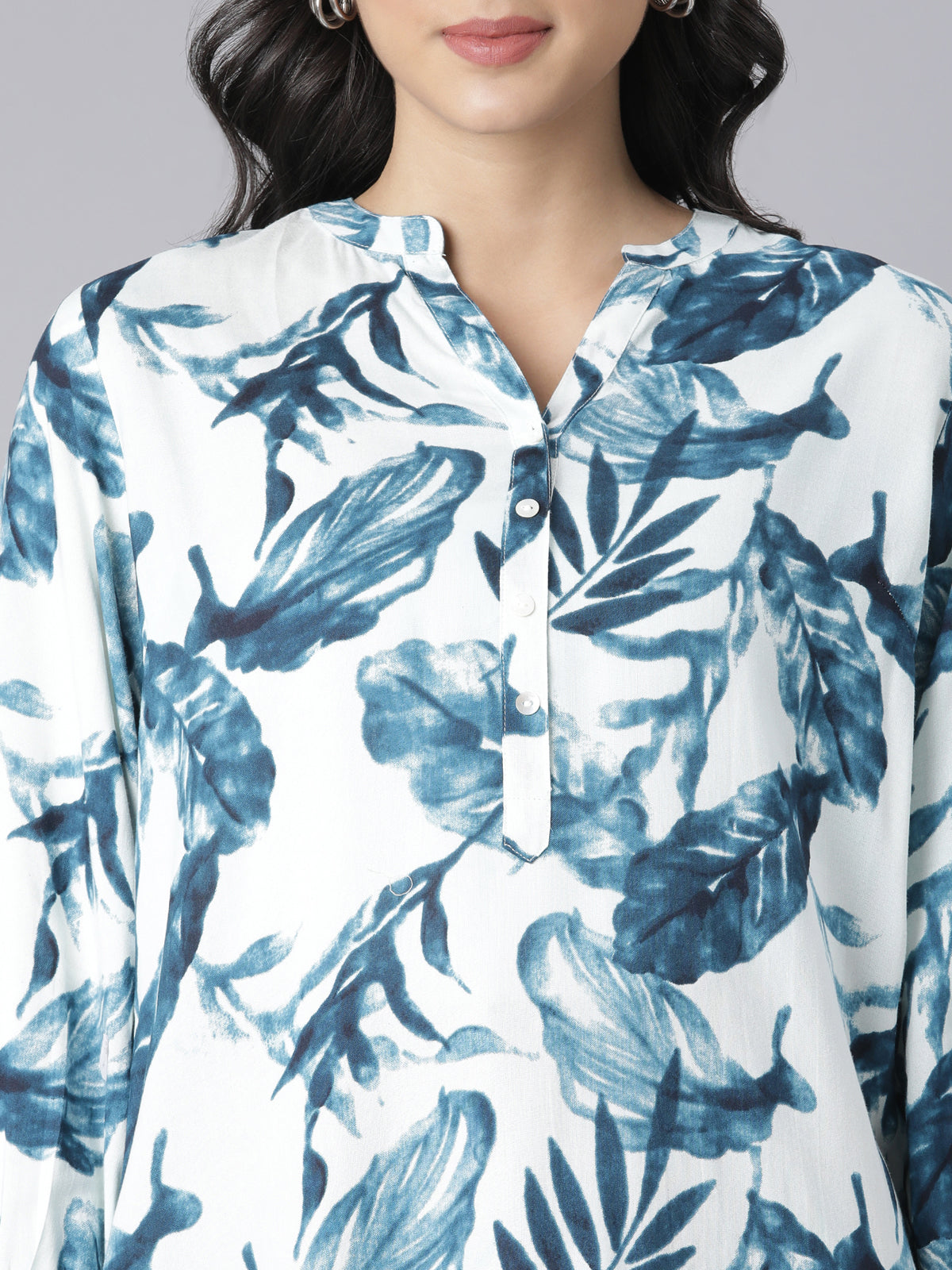 Indigo Whisper Notch-Neck Short Kurti with Oceanic Blue Leaf Print on Ivory Base