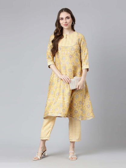 Front View of Samhitas Light Yellow Kurti Sets For Women