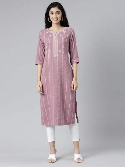 front view image of samhitas Lavender Embroidered Chikan kurti