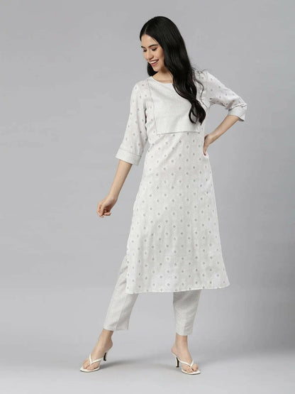 front view of Samhitas White Round Neck Loose Fit Kurta set for women