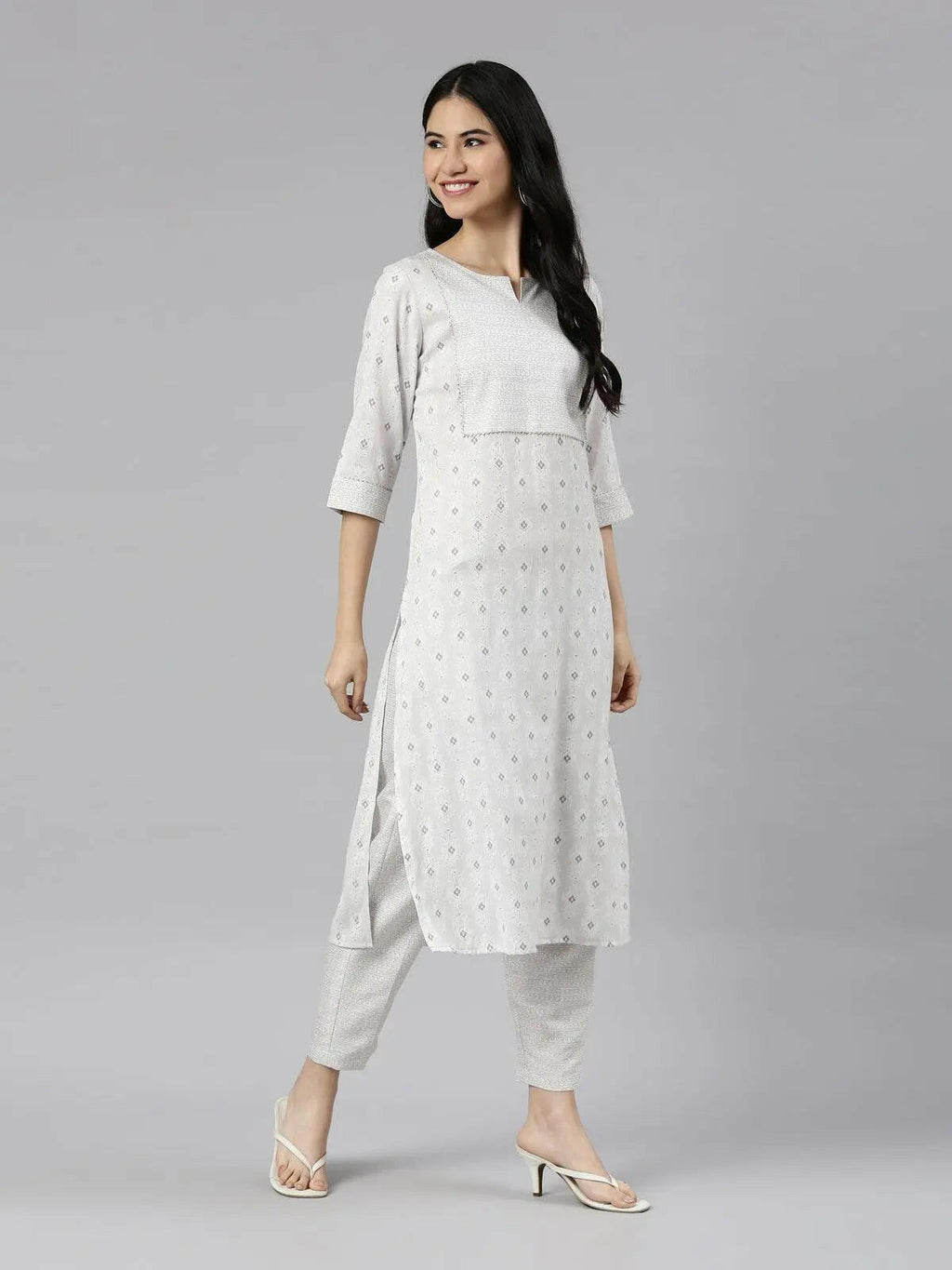 front view of Samhitas White Round Neck Loose Fit Kurta set for women