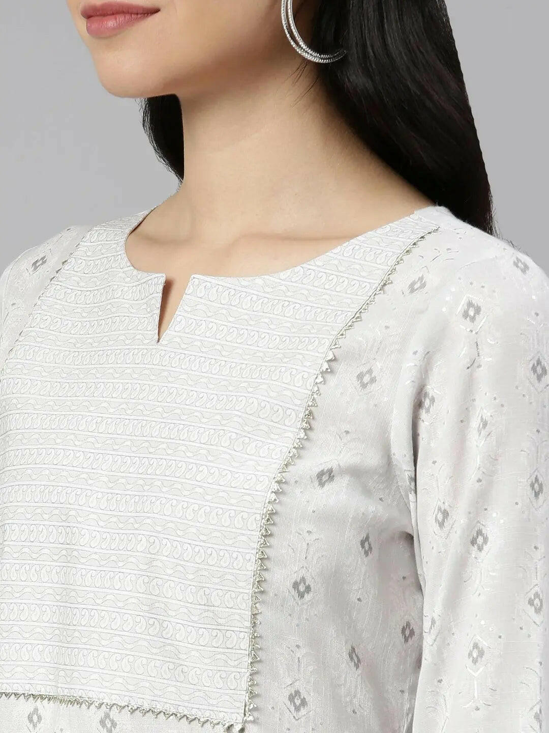 closeup view of Samhitas White Round Neck Loose Fit Kurta set for women
