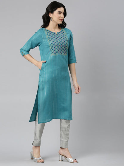 left side view image of Samhitas blue chikankari kurta for women