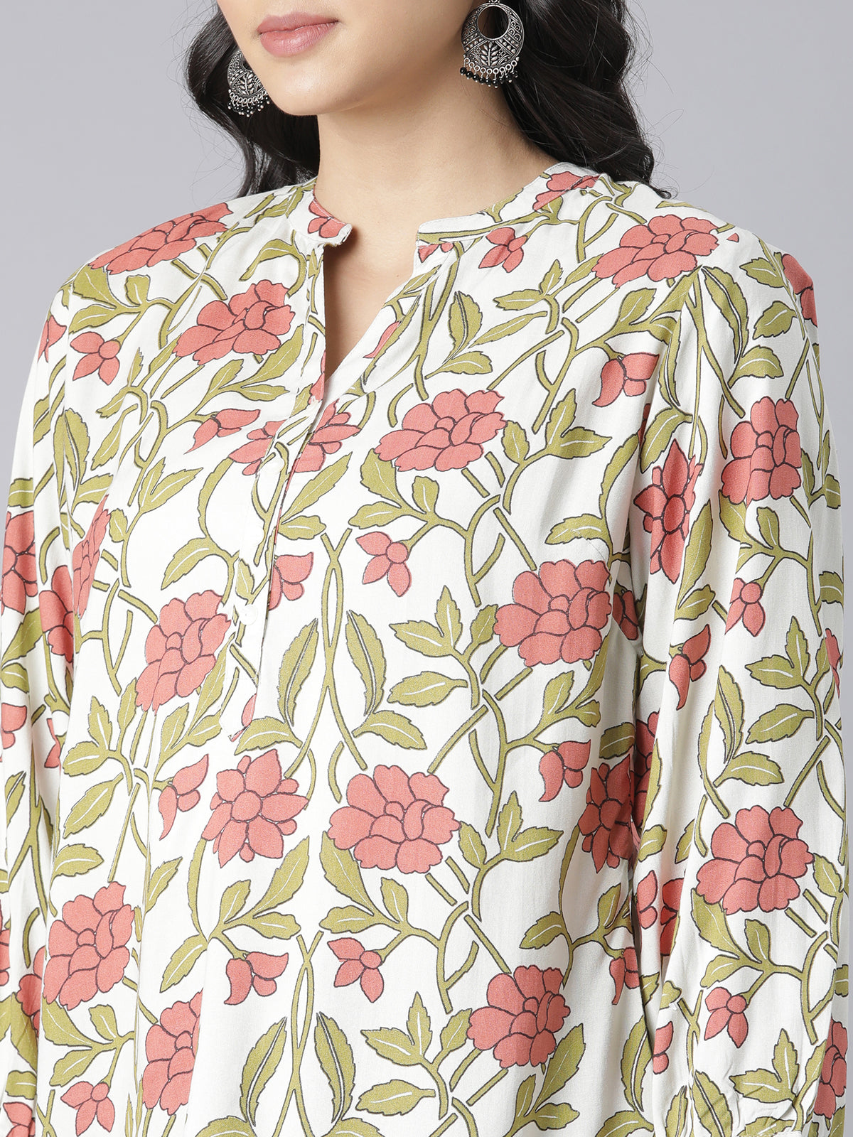 Blush Garden V-Neck Short Kurti with Olive Leaf Motifs and Coral Floral Print