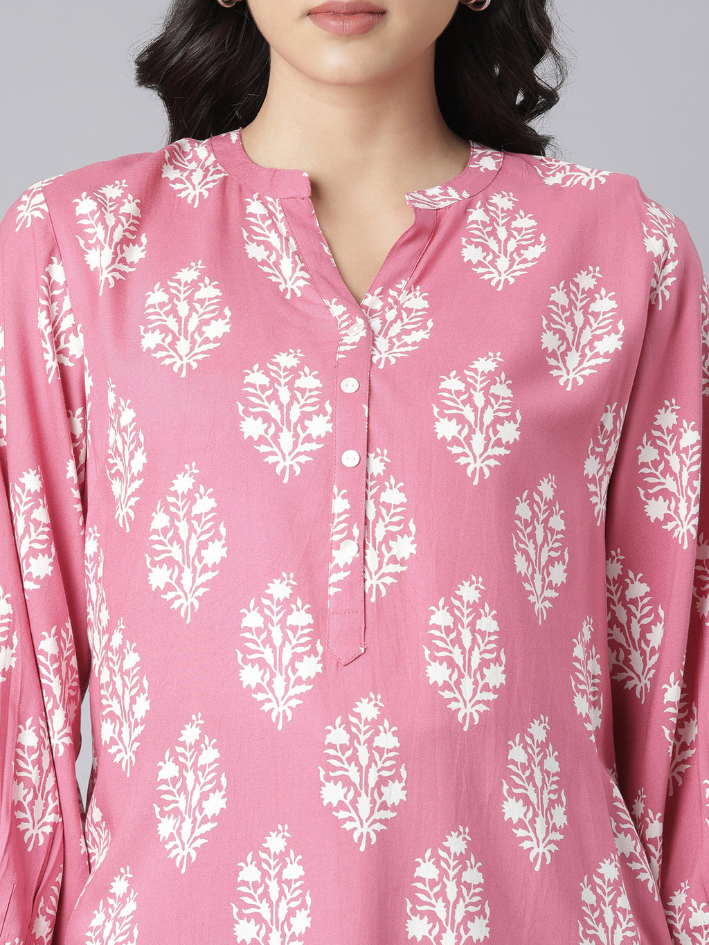 Women'S Pink & White Ethnic Motifs Printed Short Kurti
