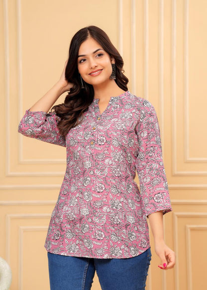 ROUND V-NECK LAVENDER FLORAL PRINT SHORT KURTI