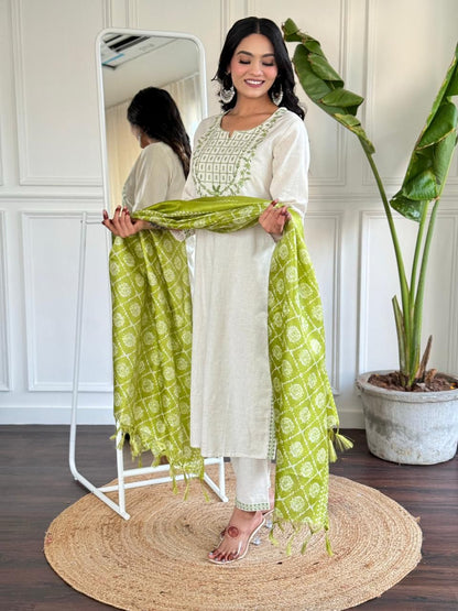 Beautiful Green Kurta Set with Silk Dupatta