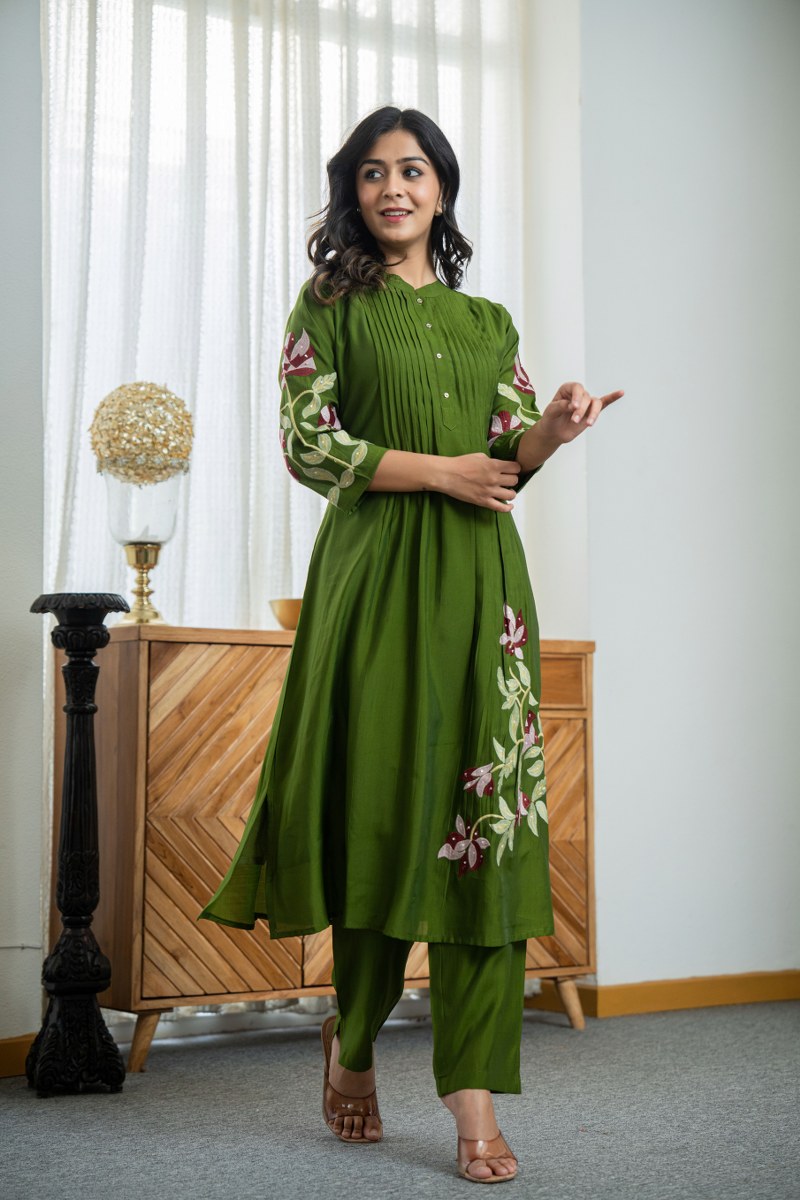 GREEN COLOR CO-ORD SET WITH FLORAL EMBROIDERY AT FRONT AND ON SLEEVES