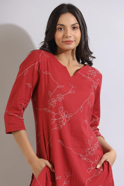 Solid Red Color Co-ord Set Kurti With Floral Print On Top And Bottom, With Slit Neck Styling